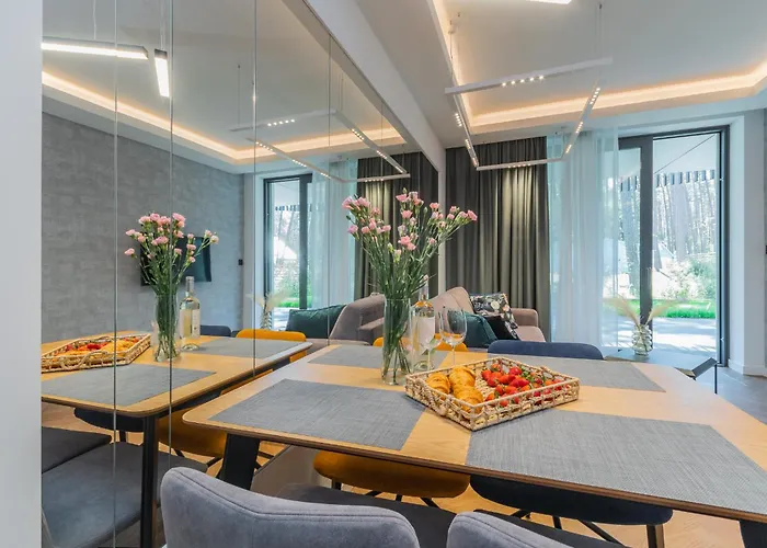 Apartamenty Prywatne W Budynku Bursztynowe Apartamenty W Stegnie